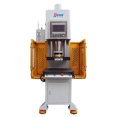 Qual é a função do bloco de válvulas em uma prensa servo-hidráulica?